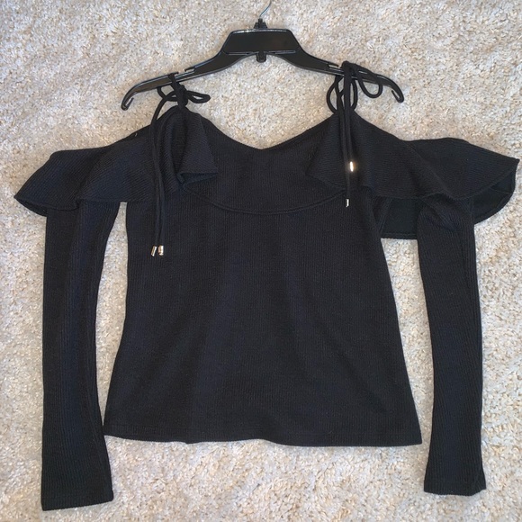 Stitch and Knot Sweaters - 💥NWOT! Cold-Shoulder Sweater with Ruffle